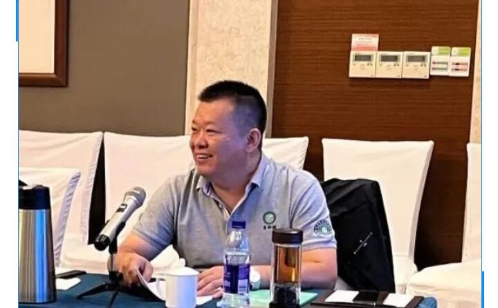 為激發員工工作積極性，激勵員工完成公司各項目標，促進公司與員工的雙贏發展，集團總經理孫寧波宣貫激勵政策。.jpg
